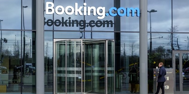 Bakan'dan 'booking' hamlesi