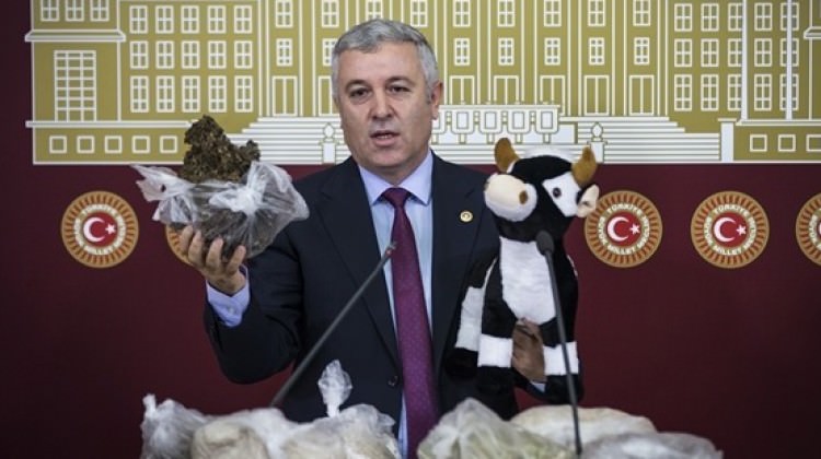 Bakan'dan CHP'ye ucuz et cevabı!