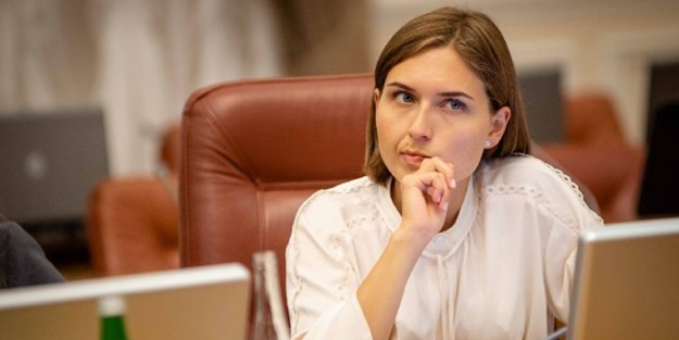 Ukraynalı Bakan'dan maaş isyanı! 'Yetmiyor'