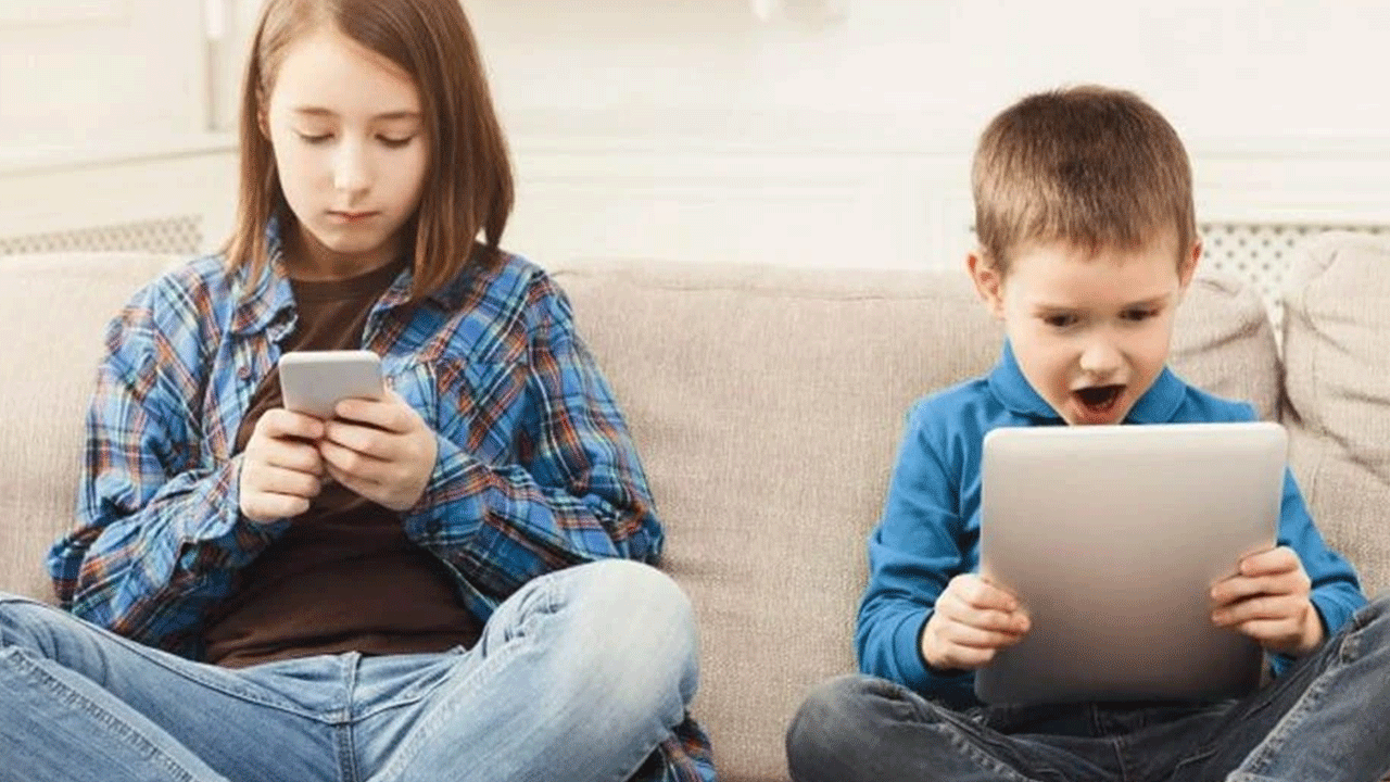 Bakandan sosyal medya açıklaması: 2 düzenleme yolda!