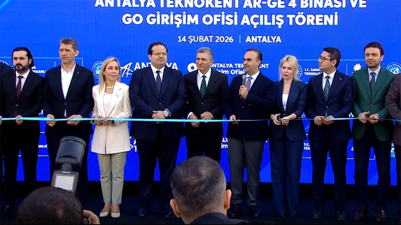 Bakanı Kacır:Teknoloji ihracatımız geçtiğimiz yıl 112 milyar dolara erişti Dünyaya teknoloji ihraç ediyoruz