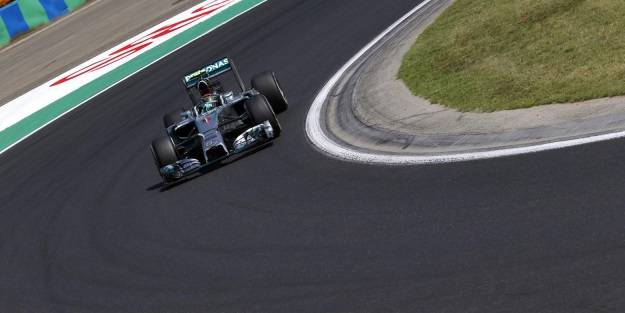 Bakanlar F1 Dünya Şampiyonası öncesi pistte incelemede bulundu!