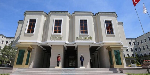 Bakanlık duyurdu: Sınır dışı edildiler