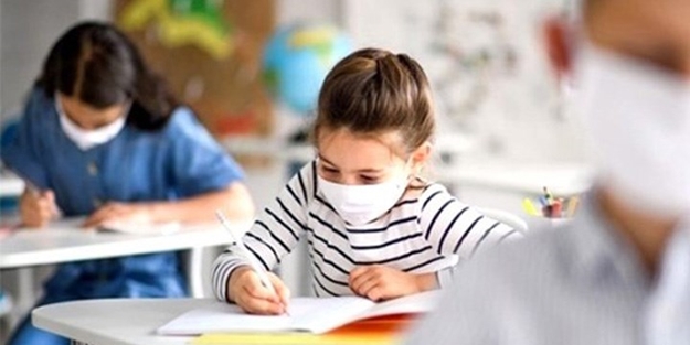 Bakanlık harekete geçti! İşte okullarda Covid-19 vakalarında izlenecek yollar