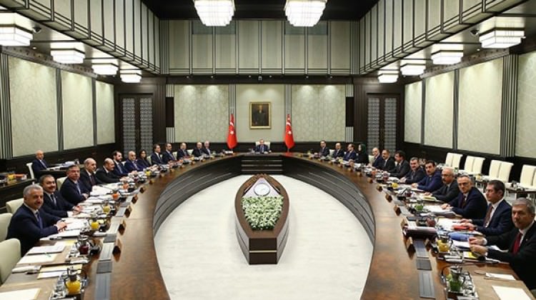 Bakanlık sayısı 21'den 14’e düşüyor!