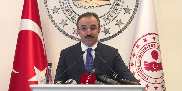 Bakanlıktan 'Afgan göçmenler' iddialarına yalanlama: Görüntüler Türkiye sınırlarından değil