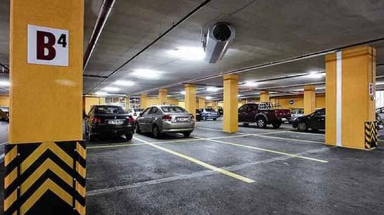 Bakanlıktan AVM otoparklarıyla ilgili önemli talimat