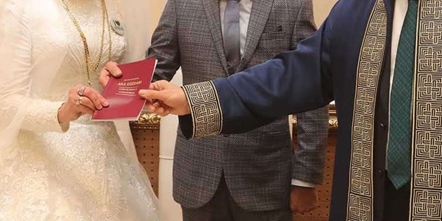 Bakanlıktan 'evlilik kredisi' vaadiyle dolandırıcılığa karşı uyarı!