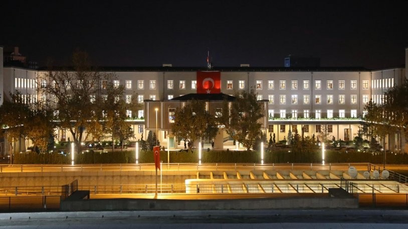 Bakanlıktan gönderme: Işıklarımız hiç sönmedi