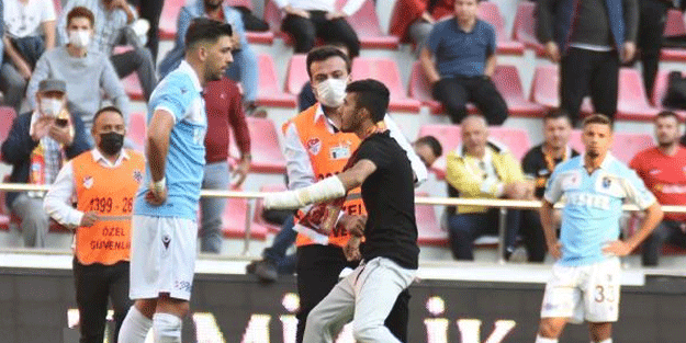 Bakasetas'ın üzerine yürüyen taraftara şok!