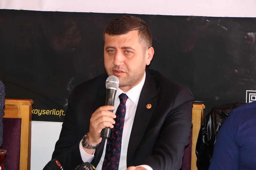 Baki Ersoy’dan Kayseri’nin bütçesine tepki, “Biz 2020’den vazgeçtik, 2021’e Allah büyük” 