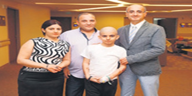 Bakın göğüsünden ne kadar tümör çıkarıldı