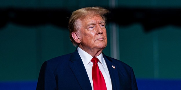 Bakın ne kokuyormuş! Trump parfüm satmaya başladı