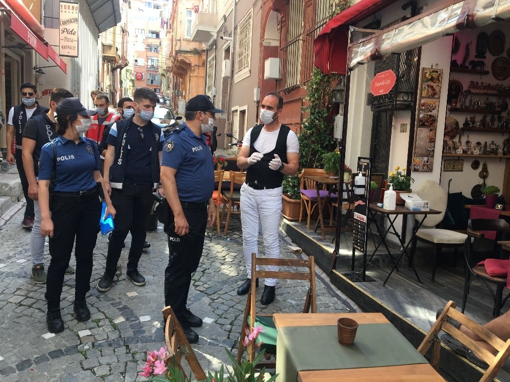 Bakırköy ve Fatih’te iş yerlerine korona virüs denetimi 