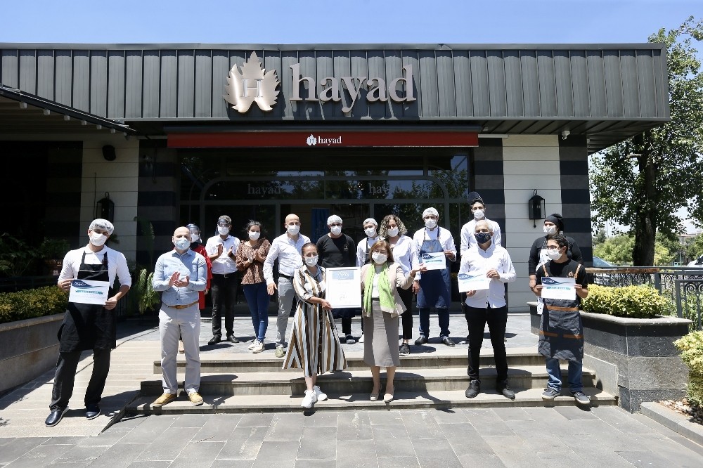 Baklavacılar da hijyen standartlarını “Fıstık Gibi” yakalıyor 