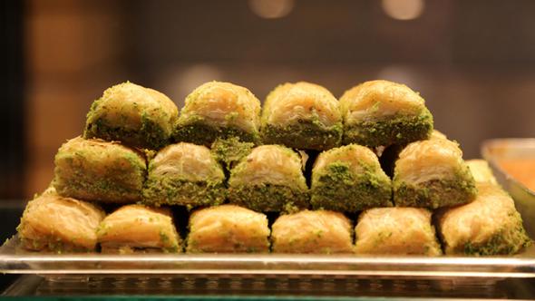 Baklavacının son şirketine de kayyım atandı