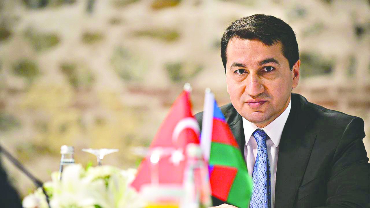 Bakü: Gitmek Ermenilerin tercihi