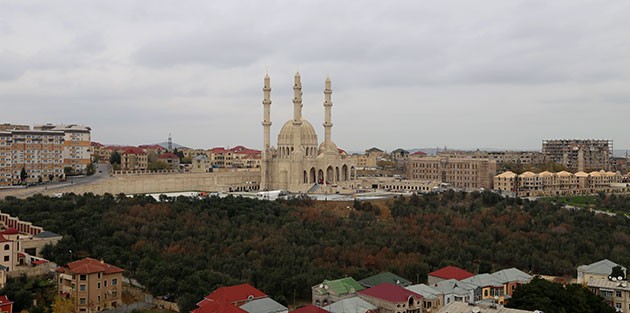 Bakü’ye 4200 kişilik yeni cami