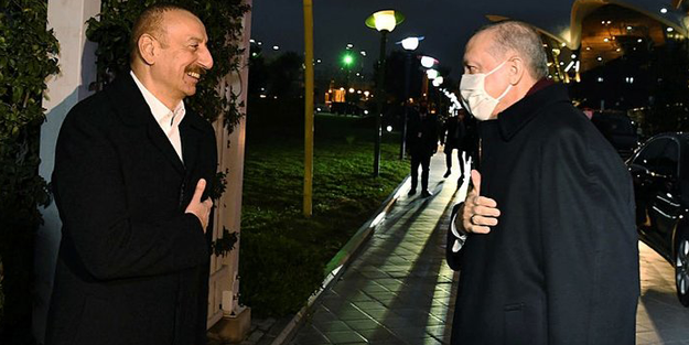 Bakü'de giden Erdoğan, Aliyev ile akşam yemeğine katıldı