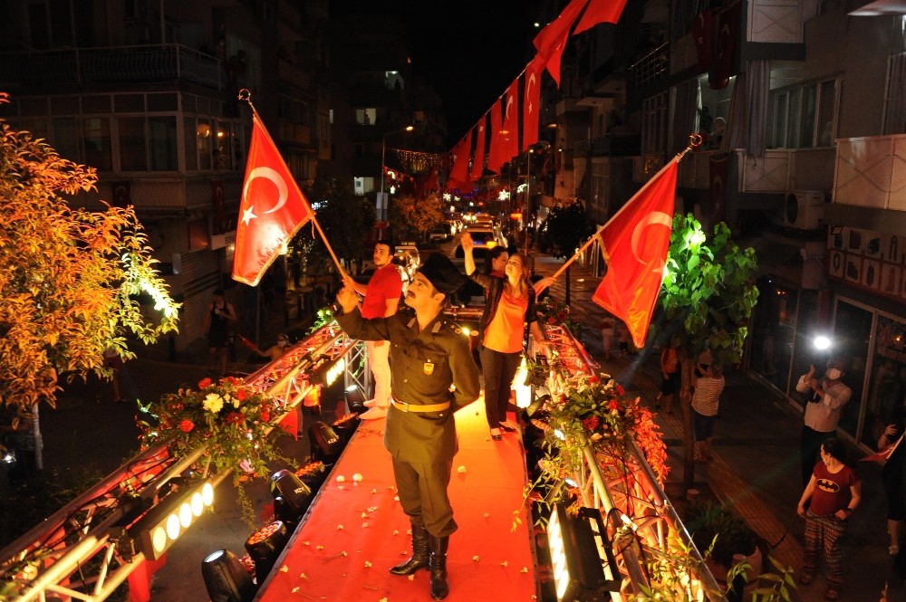 Balçova’da unutulmaz 19 Mayıs kutlaması 