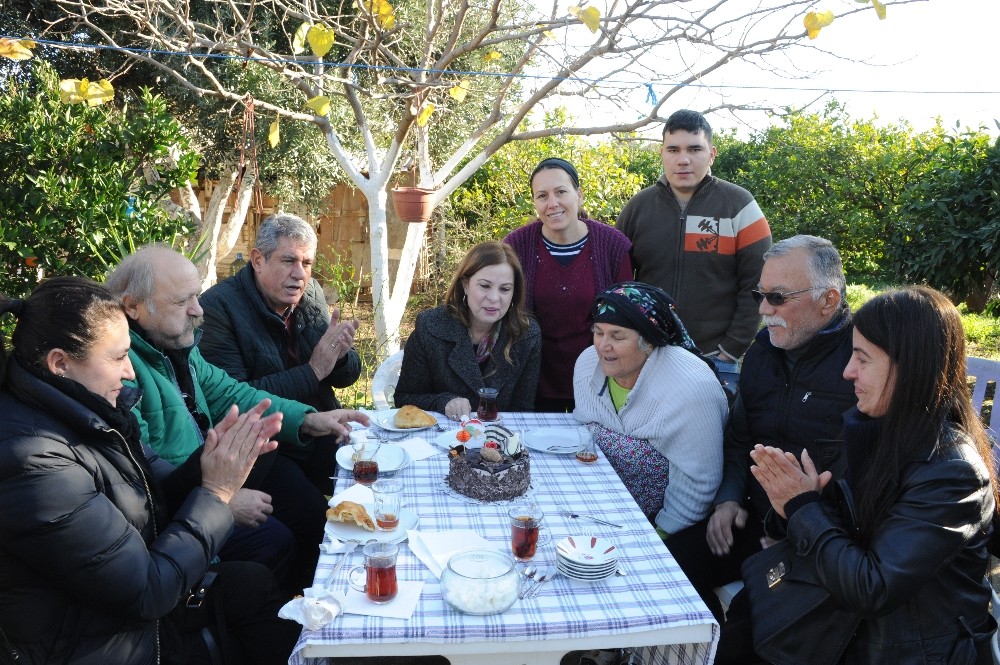 Balçova’nın yeni yıl geleneği huzur veriyor 