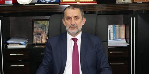 Baldır bacak karşıtı başkana laikçi linç