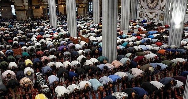 Balıkesir bayram namazı saat kaçta? 2 Mayıs Balıkesir bayram namazı saati: