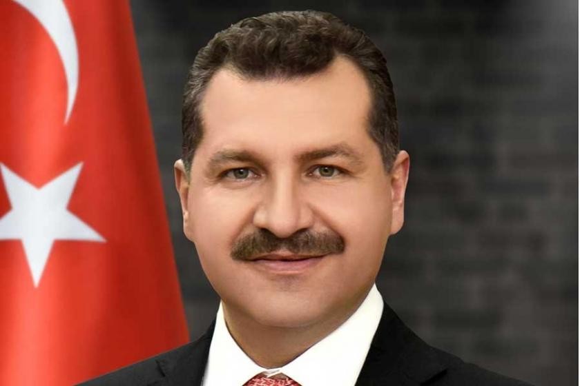 Balıkesir Belediye Başkanı Yücel Yılmaz kimdir?