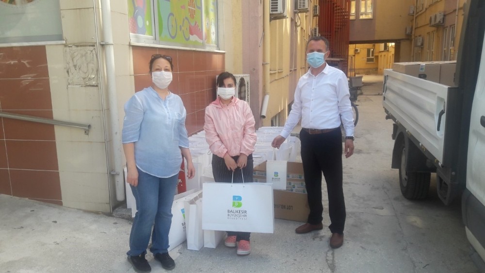 Balıkesir Büyükşehir Belediyesi’nden çölyak hastalarına bayram hediyesi 