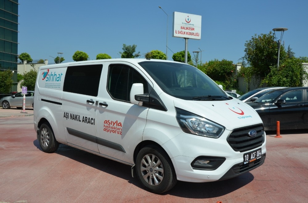 Balıkesir İl Sağlık Müdürlüğüne yeni aşı nakil aracı 