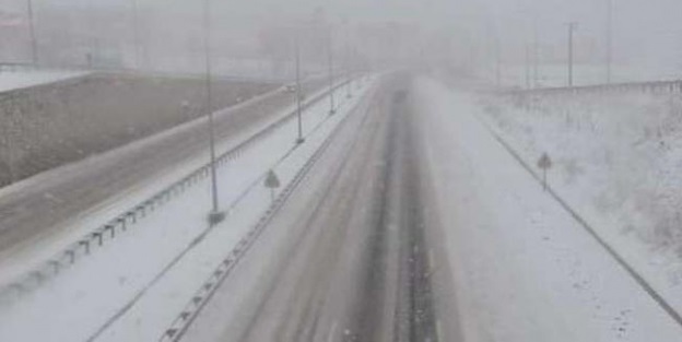 Balıkesir-İzmir karayoluna dikkat