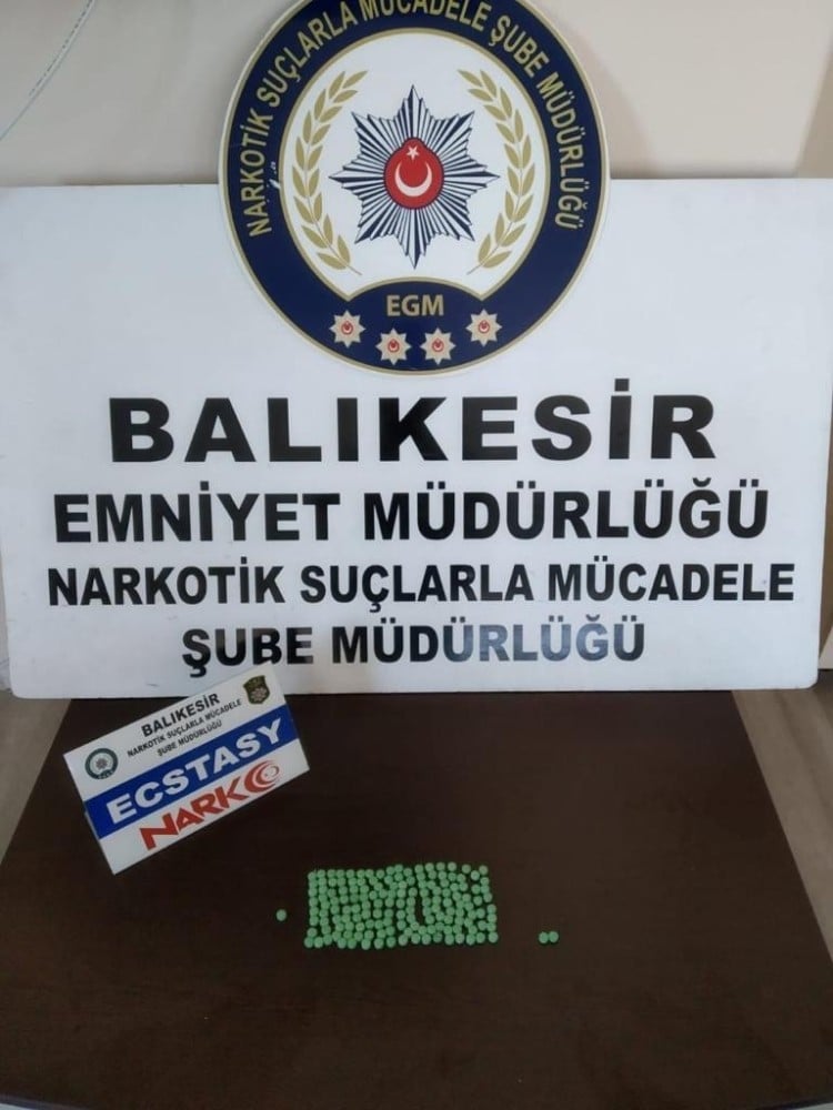 Balıkesir polisi uyuşturucuya savaş açtı 