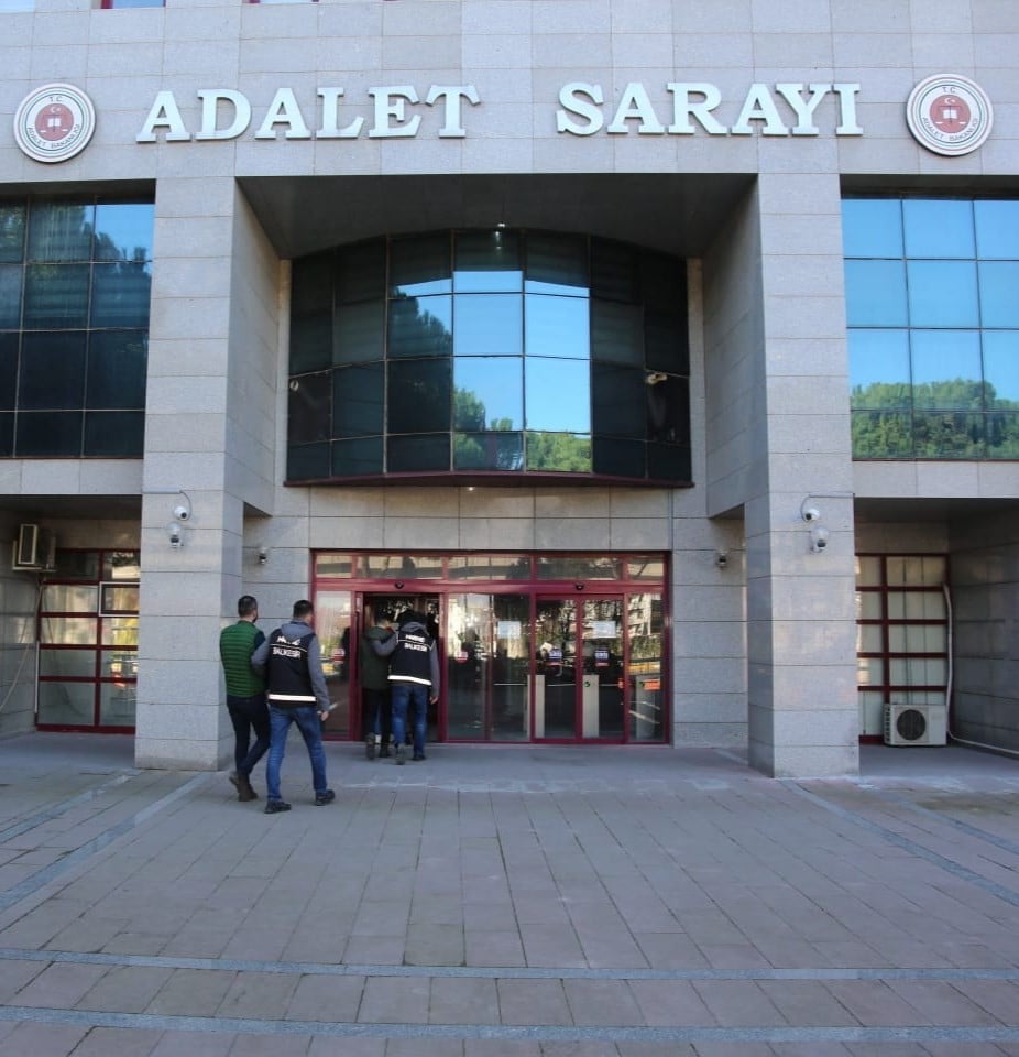 Balıkesir polisinden uyuşturucu operasyonu 