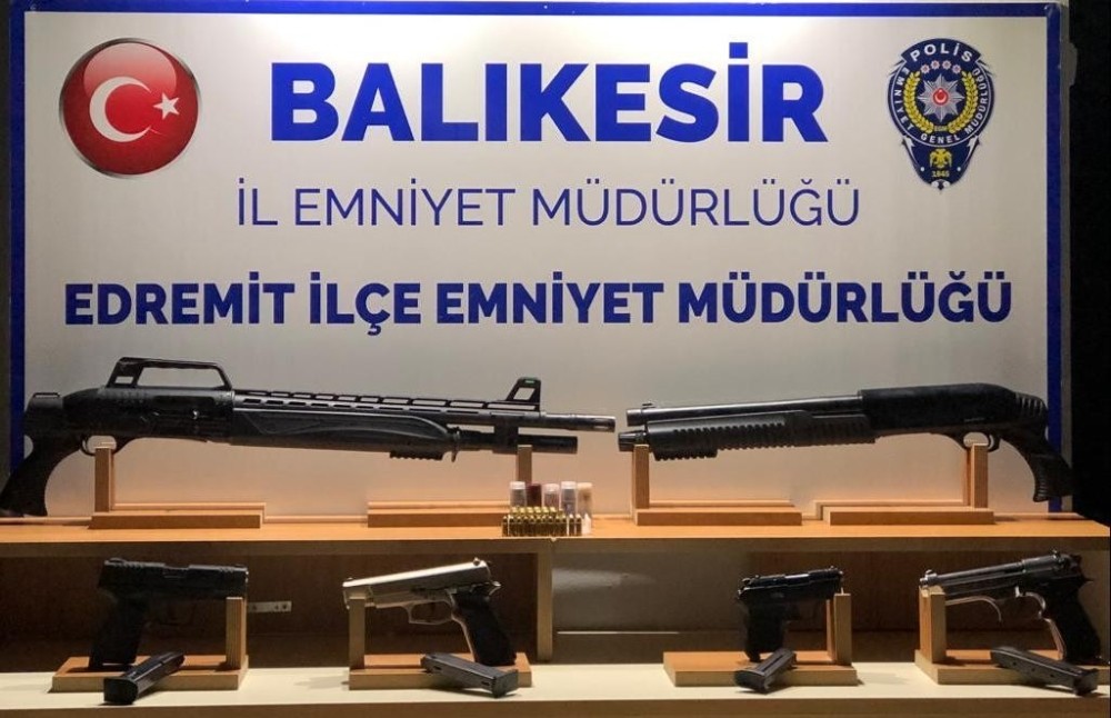 Balıkesir polisinin yılbaşı mesaisi 