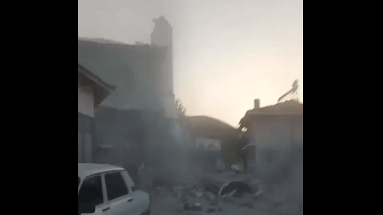 Balıkesir'de 10 bina yıkıldı! Belediye Başkanı son durumu paylaştı: Bazı yerlere ulaşamıyoruz