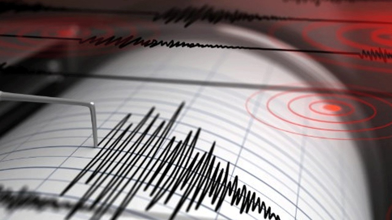 Balıkesir'de deprem meydana geldi!