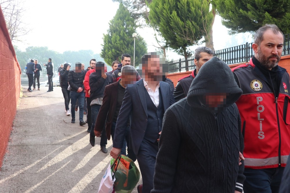 Balıkesir’de fuhuş ve uyuşturucu operasyonu 