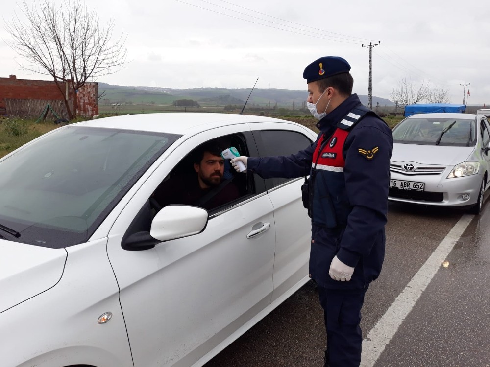 Balıkesir’de jandarmadan korona virüs denetimi 