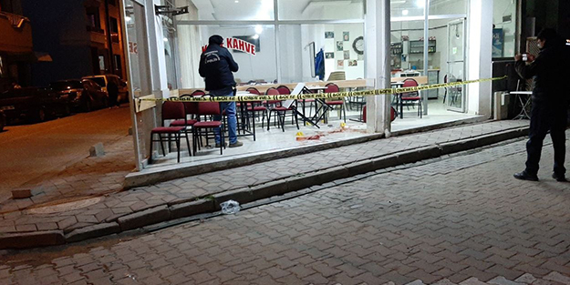 Balıkesir'de kahvehaneye silahlı saldırı! 1 ölü, 1 yaralı