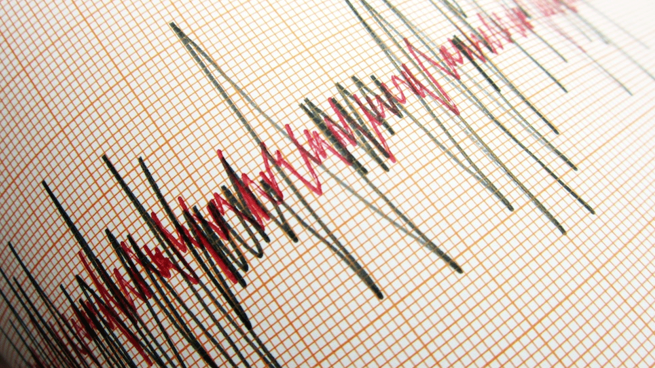 Balıkesir'de korkutan deprem