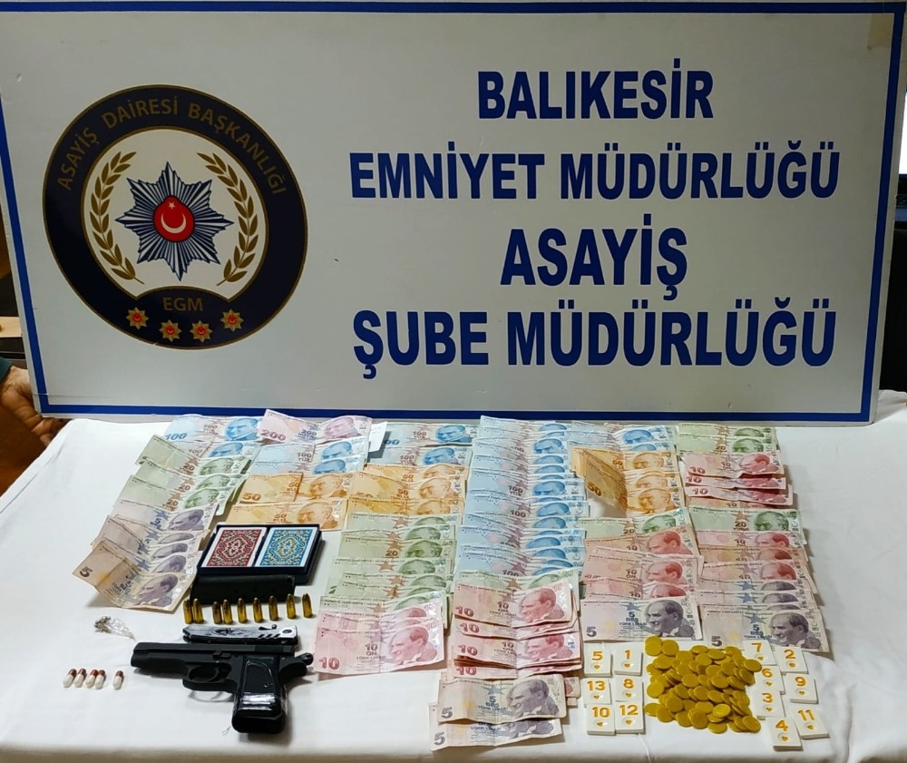 Balıkesir’de kumar operasyonu: 11 gözaltı 