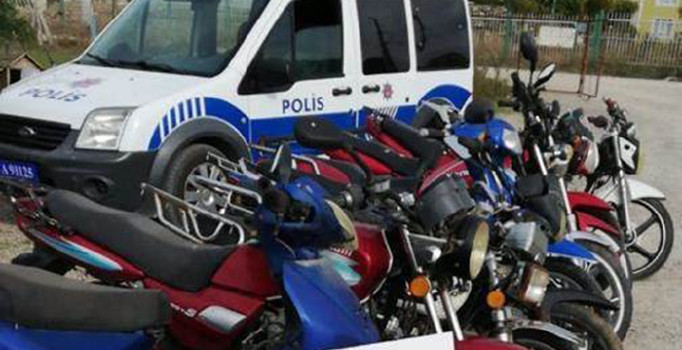 Balıkesir’de motosiklet çetesi çökertildi