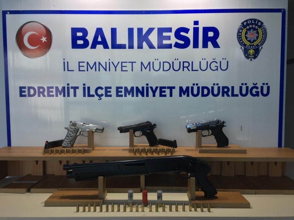 Balıkesir’de polis son 1 ayda 87 silah yakaladı 