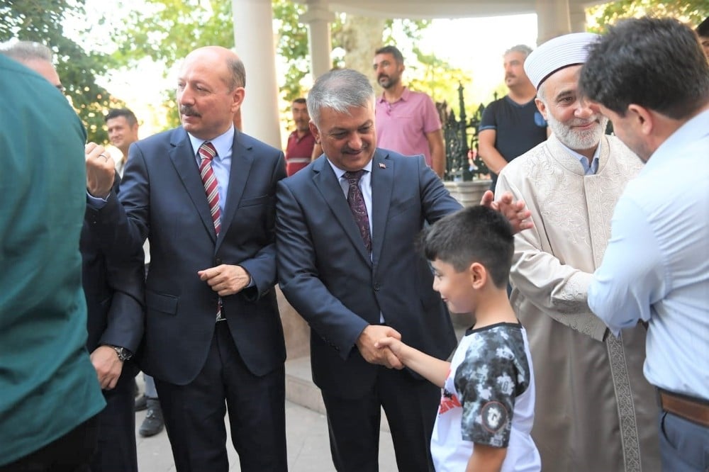 Balıkesir’de resmi bayramlaşma 