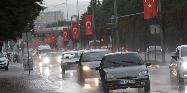 Balıkesir'de şiddetli yağış