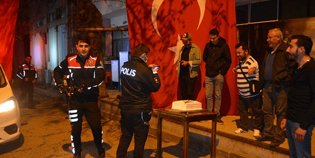Operasyona giden polis şaşkınlığını gizleyemedi! O anlar böyle görüntülendi