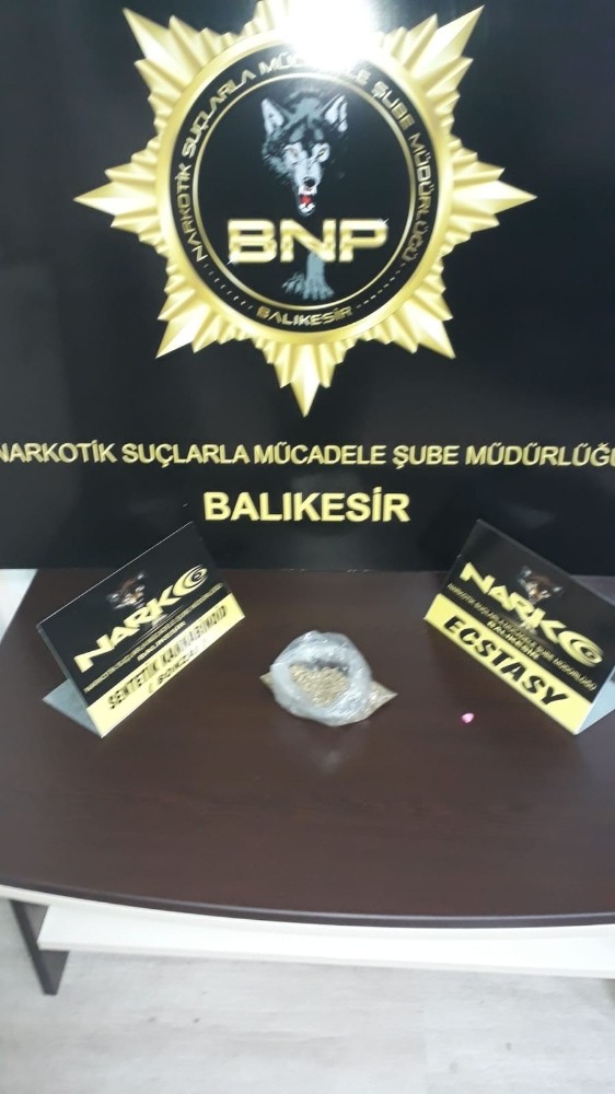 Balıkesir’de uyuşturucu operasyonu: 10 gözaltı 