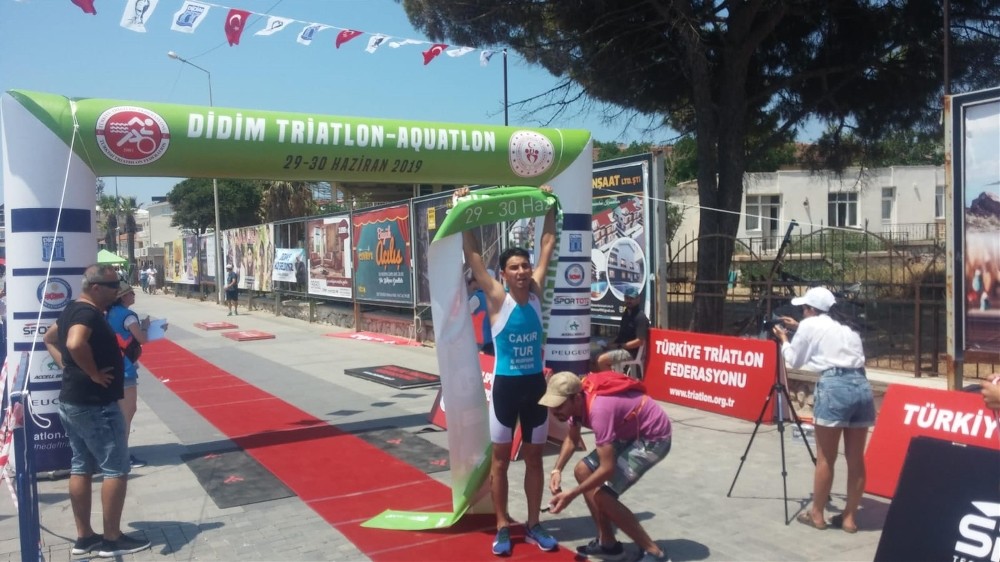 Balıkesirli triatlonculardan büyük başarı 