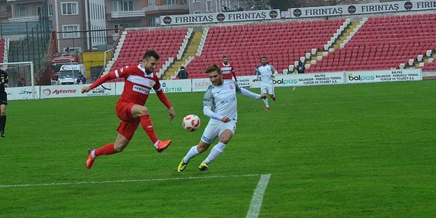 Balıkesirspor evinde Samsun'u devirdi