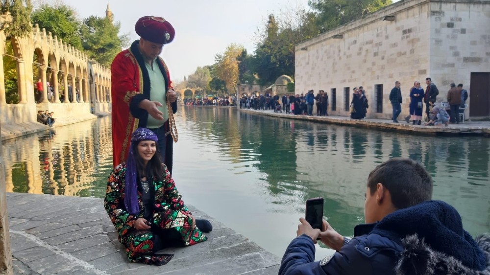 Balıklıgöl turist akınına uğradı 